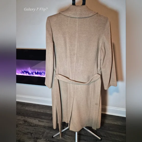 ​Talbots 100% Camel Hair Long Coat - Italian Fabric - Petite 16P - Picture 4 of 4